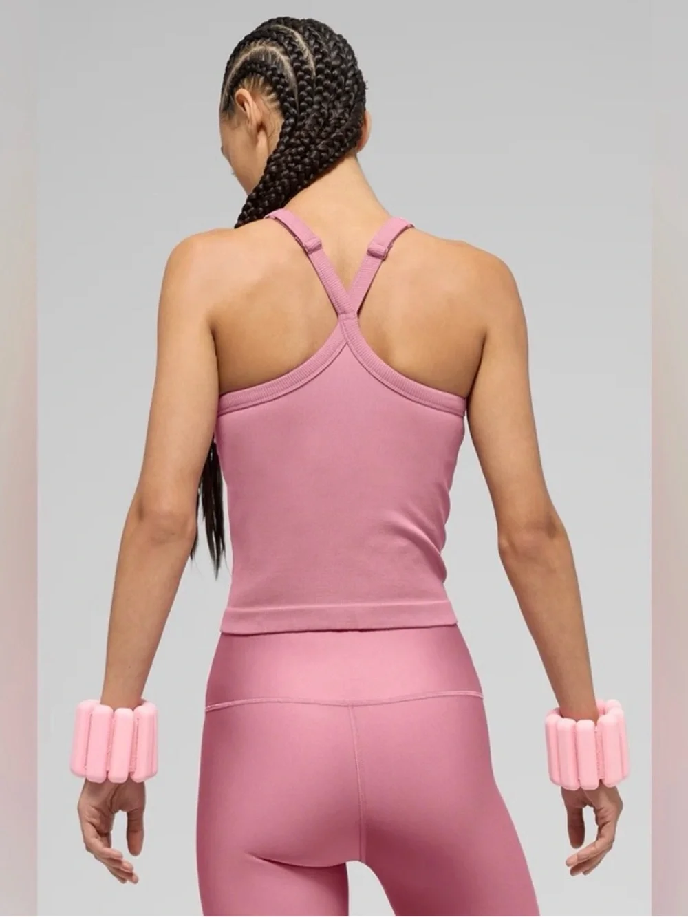 ALO Yoga form fitting